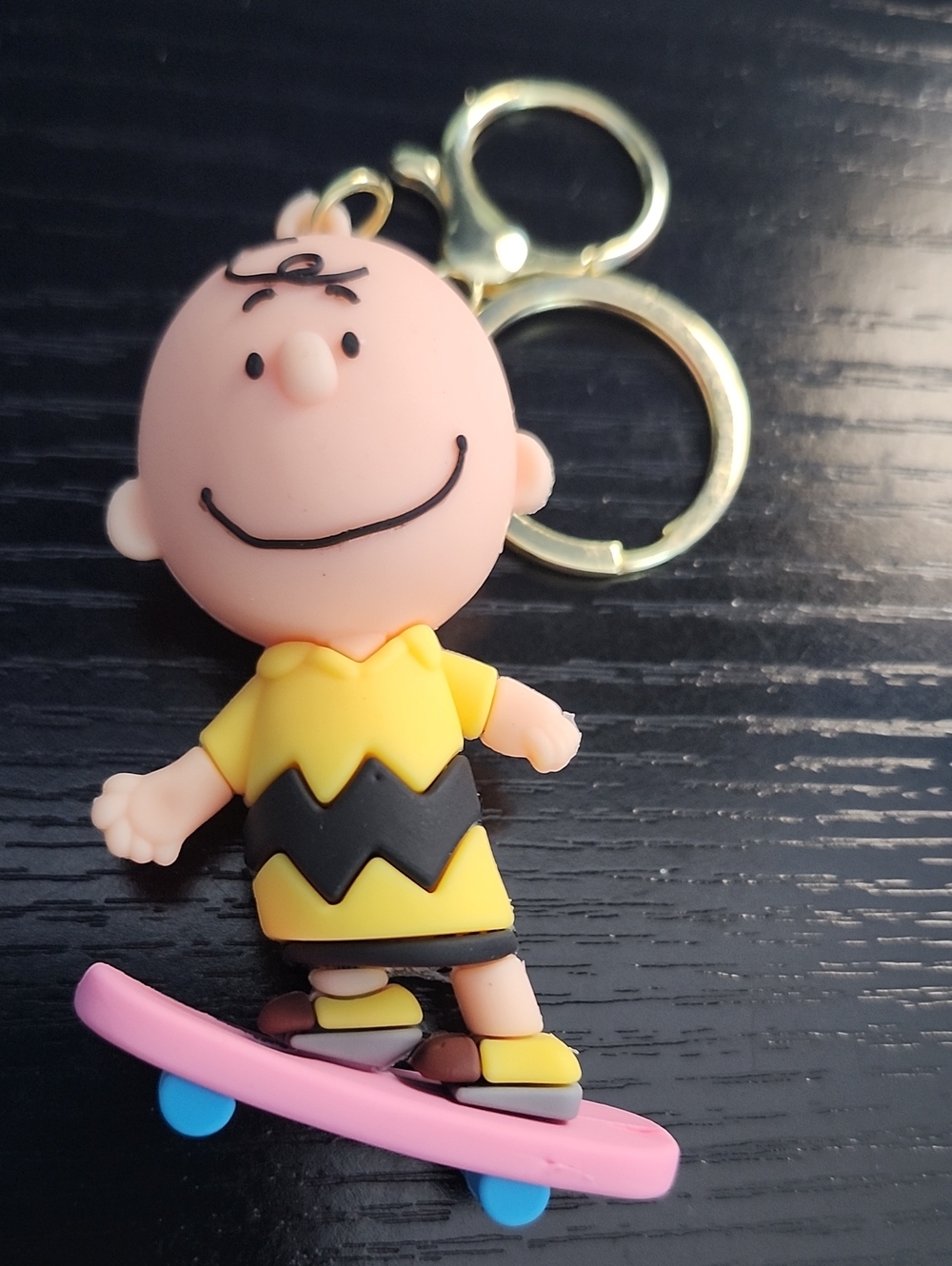 Peanuts Charlie Brown Skateboard Keychain Bag Charm